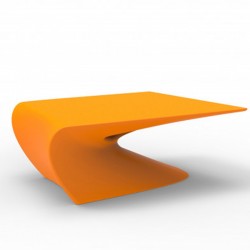 Mesa baja diseño de ala VONDOM naranja MAT